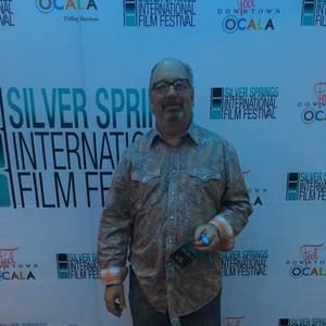 Meet your Posher, Lee